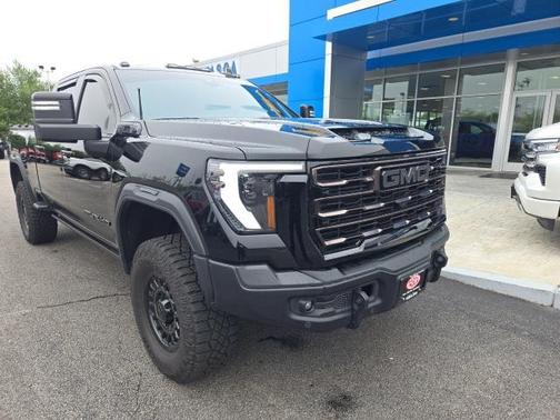 2024 GMC Sierra 2500 AT4