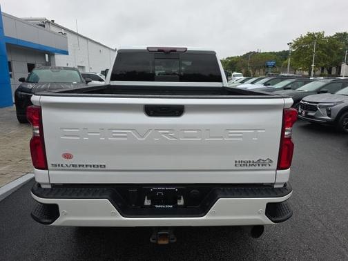 2021 Chevrolet Silverado 3500 High Country