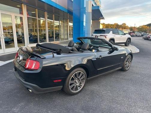 2011 Ford Mustang GT Premium