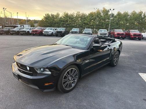 2011 Ford Mustang GT Premium