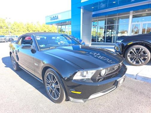2011 Ford Mustang GT Premium
