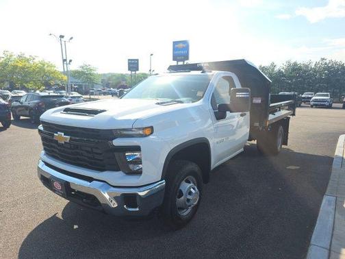 Summit White 2025 Chevrolet Silverado 3500 WT