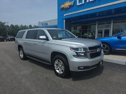 Silver Ice Metallic 2015 Chevrolet Suburban 1500 LT