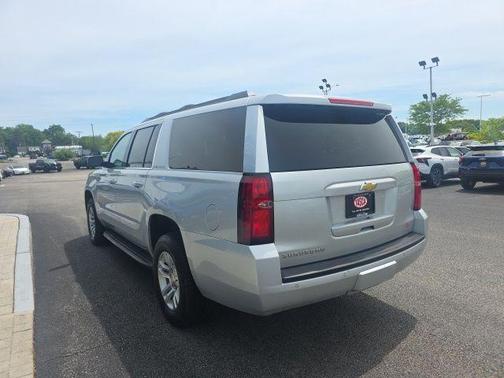 Silver Ice Metallic 2015 Chevrolet Suburban 1500 LT