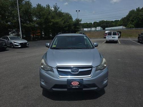 Ice Silver Metallic 2014 Subaru XV Crosstrek 2.0i Premium