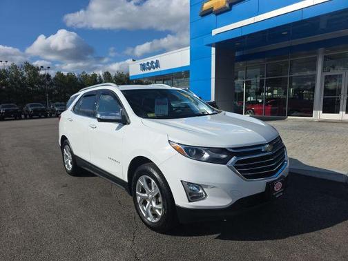 Summit White 2018 Chevrolet Equinox Premier