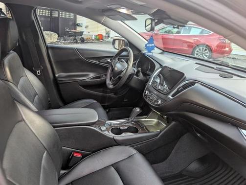 2017 Chevrolet Malibu Premier