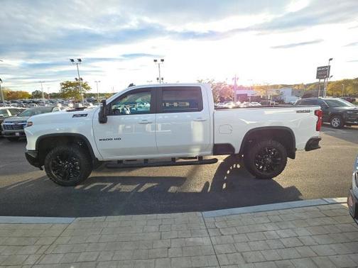 2025 Chevrolet Silverado 2500 LT