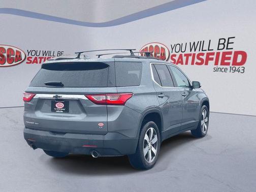 Satin Steel Metallic 2019 Chevrolet Traverse LT Leather