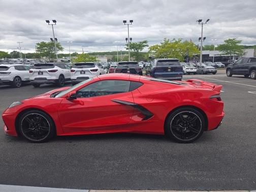 2020 Chevrolet Corvette Stingray w/2LT