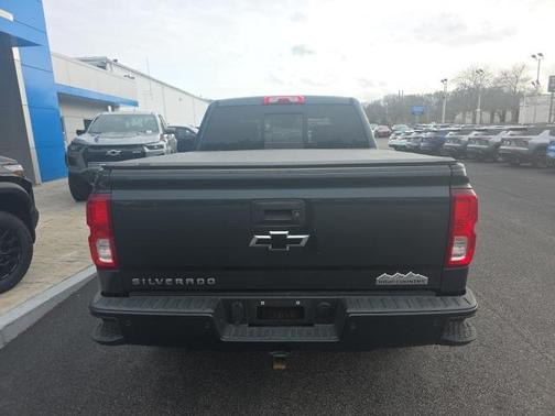 2018 Chevrolet Silverado 1500 High Country