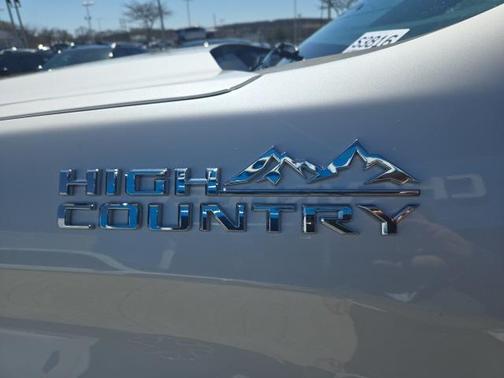2025 Chevrolet Silverado 1500 High Country