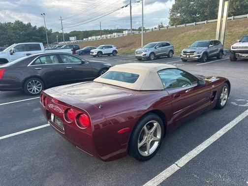 2003 Chevrolet Corvette Base