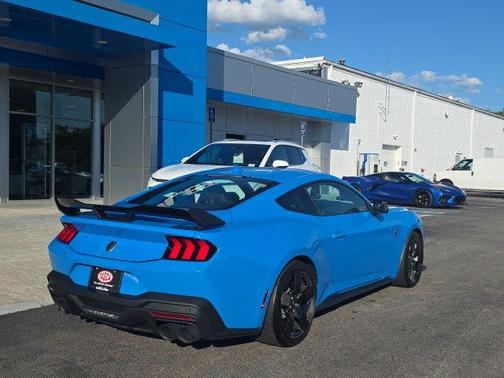 Grabber Blue Metallic 2025 Ford Mustang Dark Horse Fastback