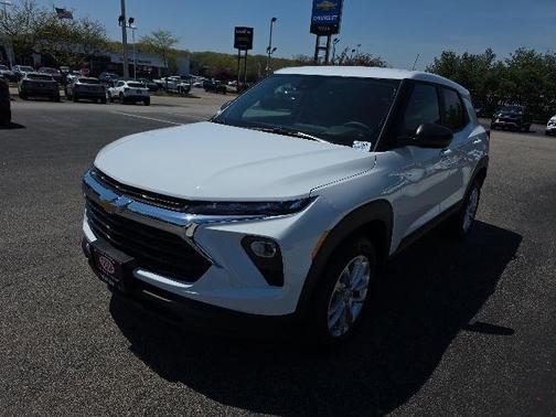 White 2026 Chevrolet Trailblazer LS