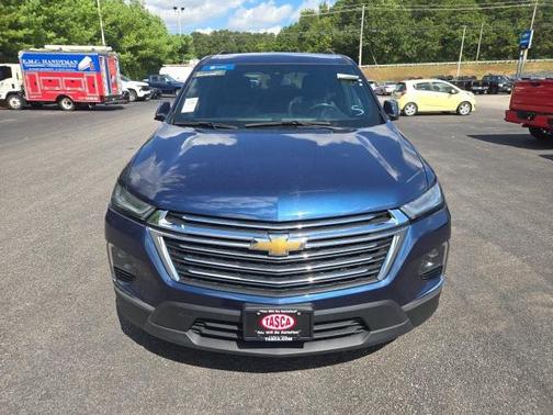 2022 Chevrolet Traverse LT Cloth