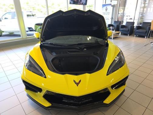 2020 Chevrolet Corvette Stingray w/2LT