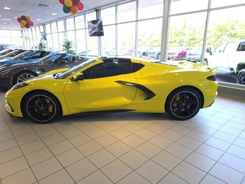 2020 Chevrolet Corvette Stingray w/2LT
