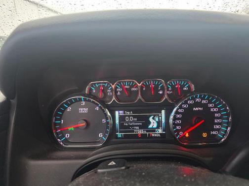 Tungsten Metallic 2018 Chevrolet Suburban LS