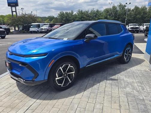 2025 Chevrolet Equinox EV LT