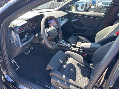 2025 Audi RS 3 2.5T (S tronic)