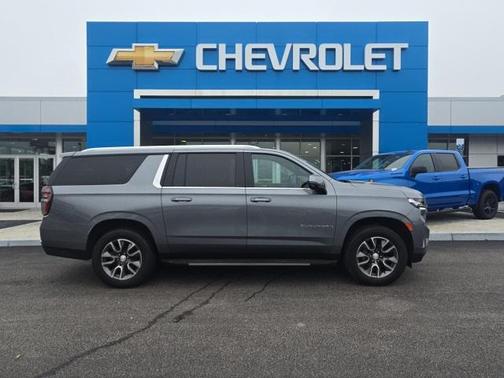 2022 Chevrolet Suburban LT