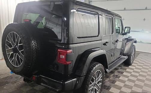 Black Clearcoat 2024 Jeep Wrangler 4xe High Altitude
