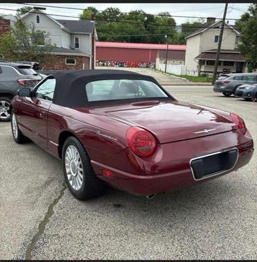 Merlot 2004 Ford Thunderbird Base