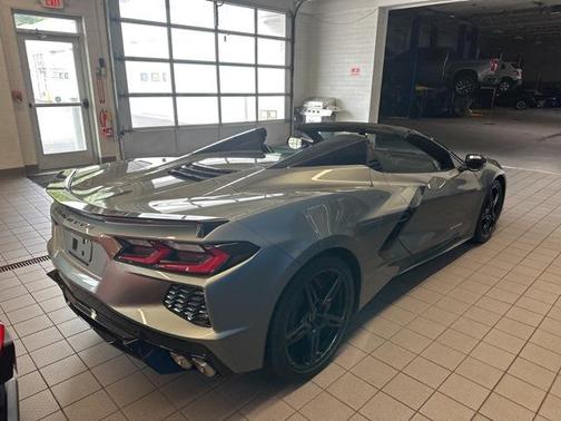 2022 Chevrolet Corvette Stingray w/1LT