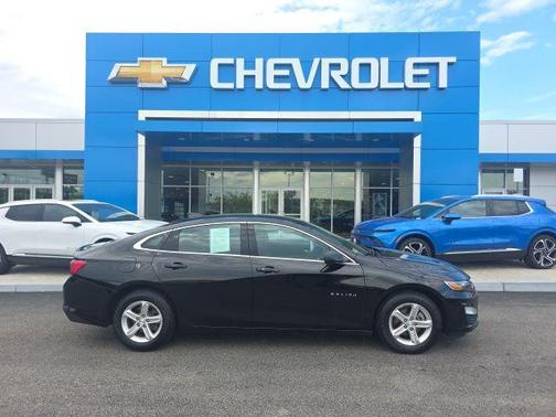 Mosaic Black Metallic 2022 Chevrolet Malibu 1LS