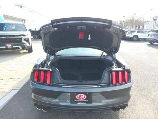 2016 Ford Shelby GT350 Base