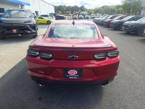 2023 Chevrolet Camaro RWD Coupe LT1