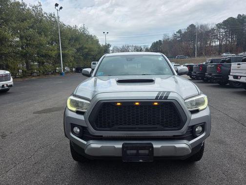 2020 Toyota Tacoma TRD Sport