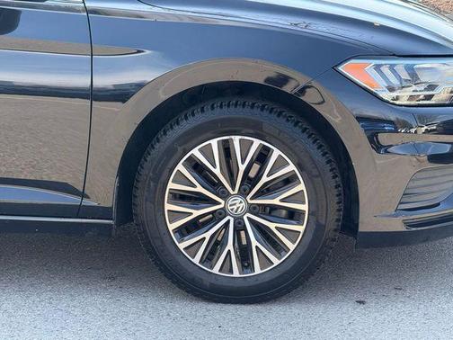 Black Uni 2019 Volkswagen Jetta 1.4T SE