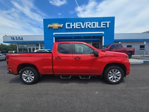 2022 Chevrolet Silverado 1500 Custom