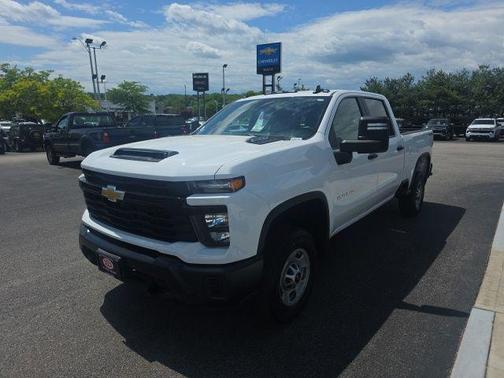 Summit White 2025 Chevrolet Silverado 2500 WT