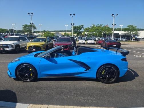 2022 Chevrolet Corvette Stingray w/3LT