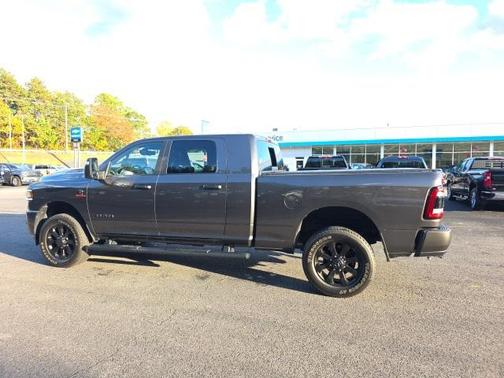 2024 RAM 3500 Laramie Mega Cab 4x4 6'4' Box