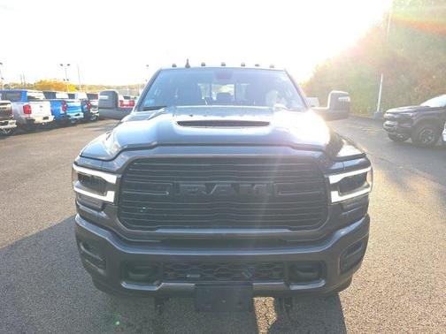 2024 RAM 3500 Laramie Mega Cab 4x4 6'4' Box