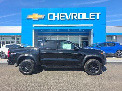 Black 2026 Chevrolet Colorado Trail Boss
