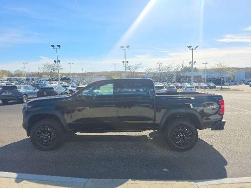 Black 2026 Chevrolet Colorado Trail Boss