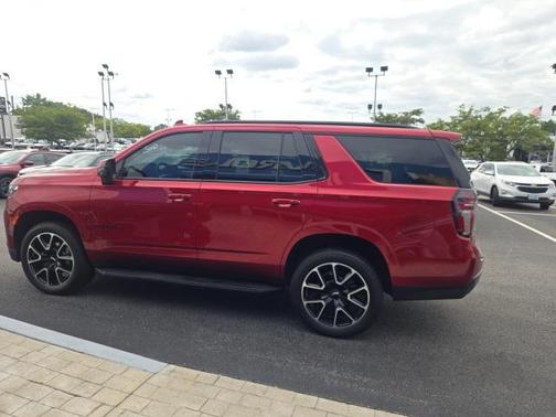2024 Chevrolet Tahoe 4WD RST