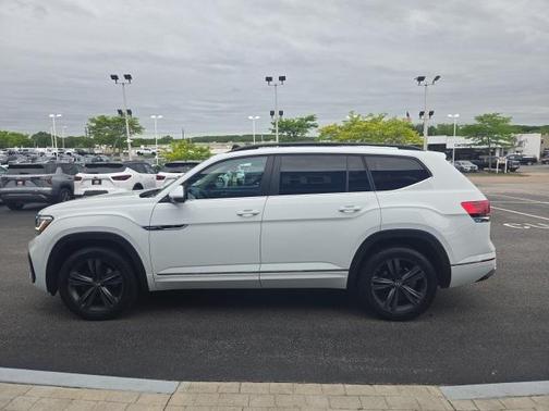 2021 Volkswagen Atlas 3.6L SE w/Technology