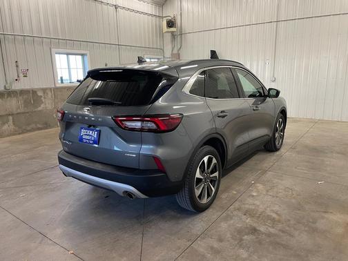 2023 Ford Escape Platinum