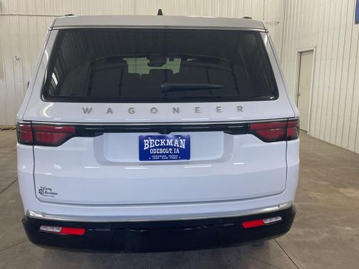 2025 Jeep Wagoneer 4x4