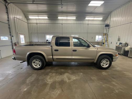 2004 Dodge Dakota SLT Quad Cab