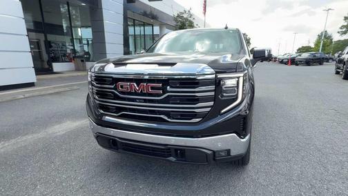 Onyx Black 2026 GMC Sierra 1500 SLT