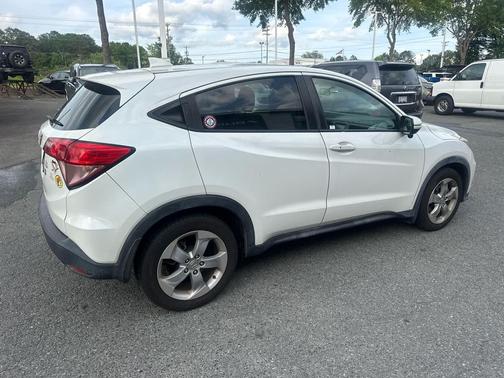 White Orchid Pearl 2016 Honda HR-V EX