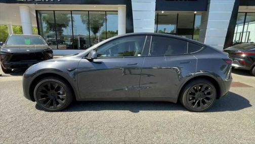 2024 Tesla Model Y Long Range Dual Motor All-Wheel Drive