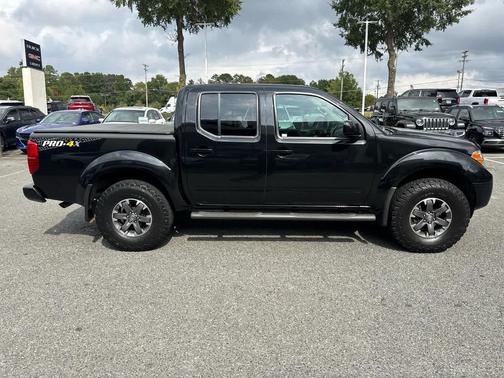 Magnetic Black 2016 Nissan Frontier PRO-4X